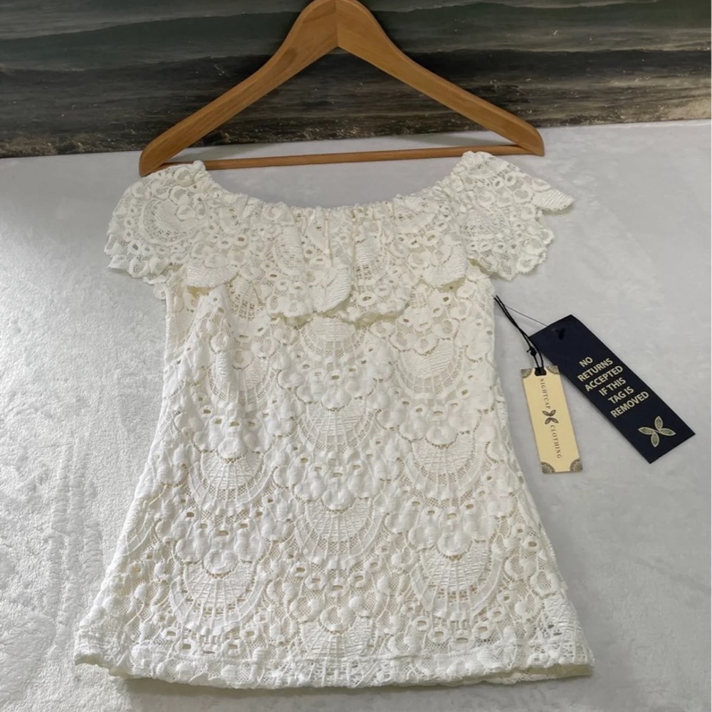 Nwt $198 Nightcap Night Cap Spanish Lace Off Shoulder Top Shirt White Small S 2 - Picture 5 of 12